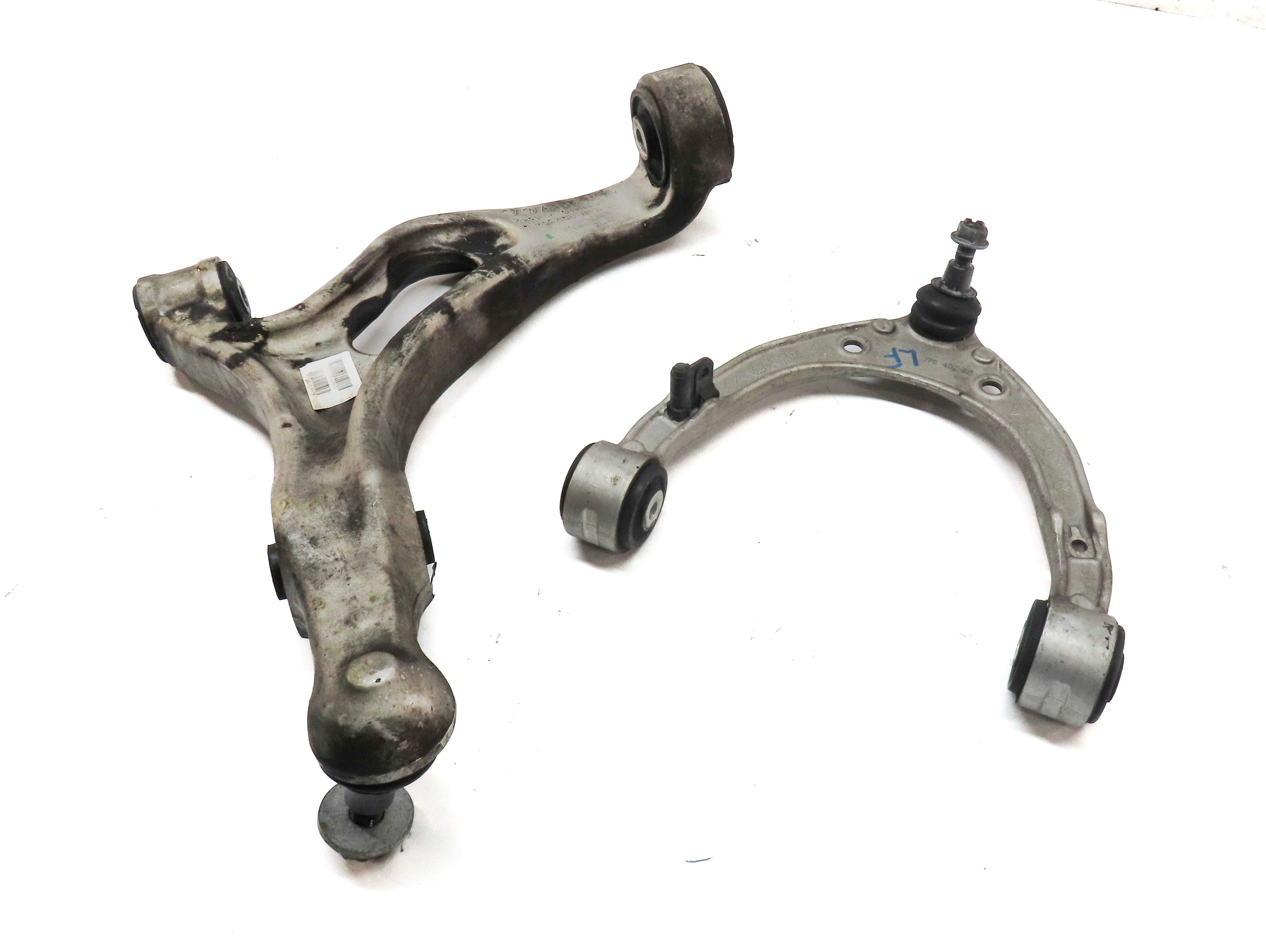 2011-2014 PORSCHE CAYENNE (958) FRONT LEFT DRIVER CONTROL ARM SET — exact item pictured